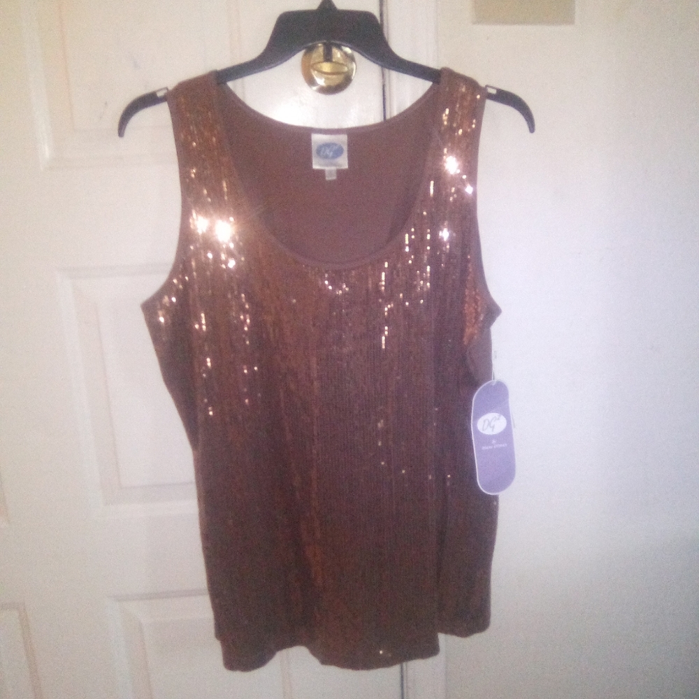 NWT Diane Gilman Tee